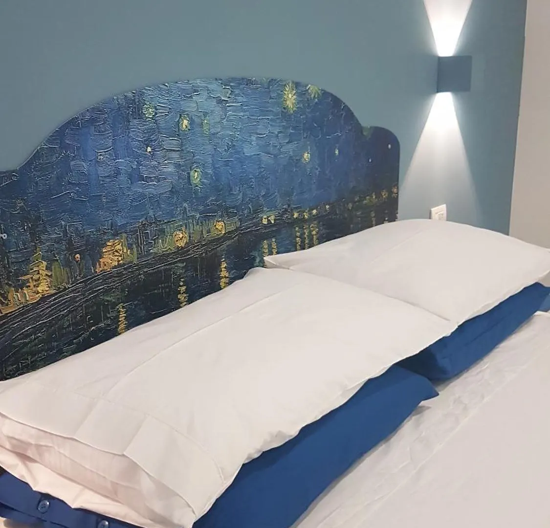 Partenope 10 Napels Italië